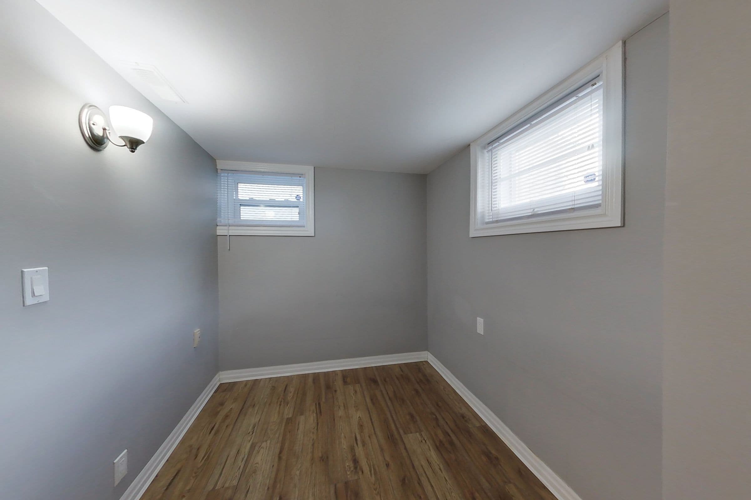 Unit 2 – 2 Howard Crescent, Kingston, ON — photo 12 of 15