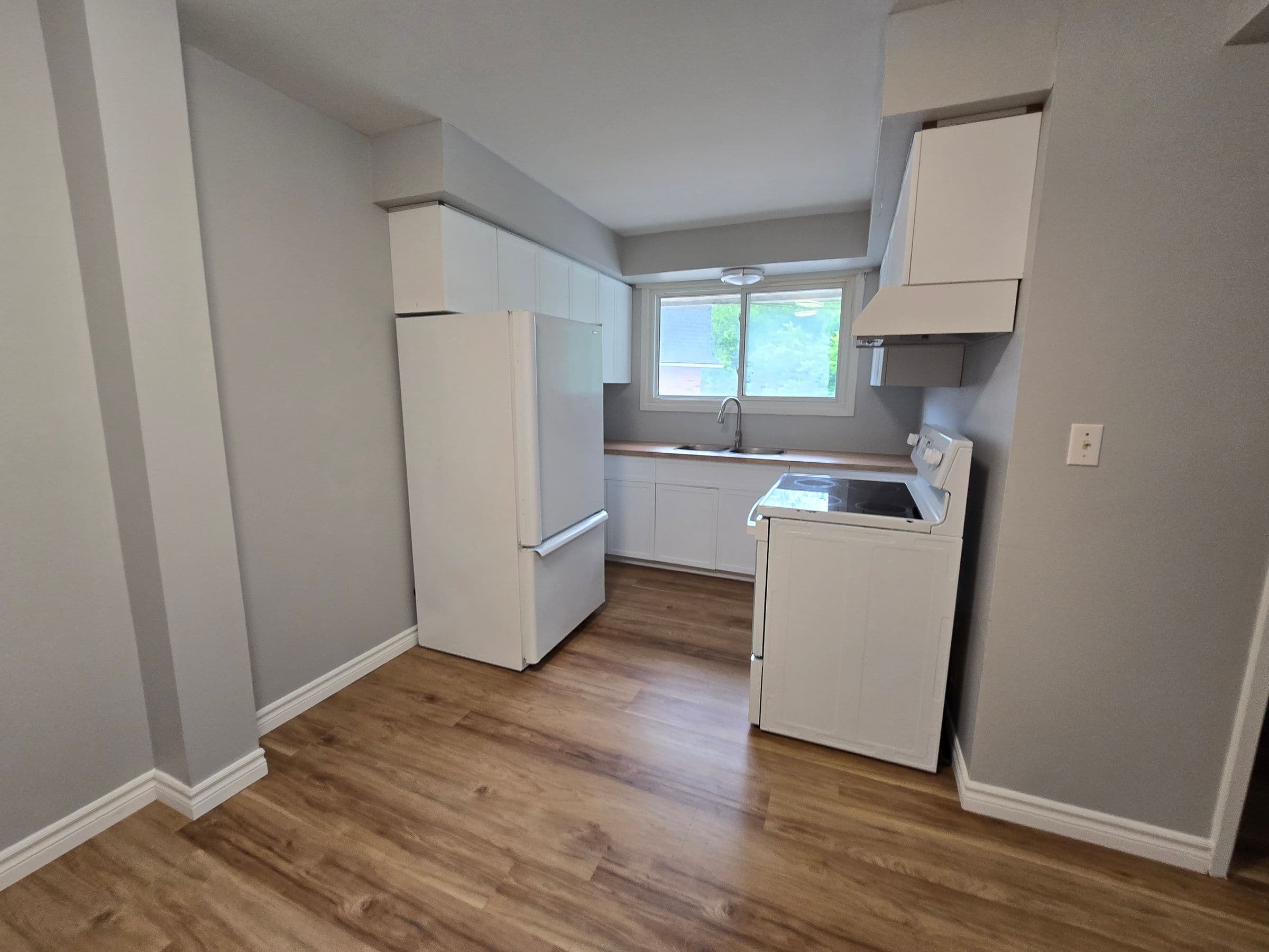 Unit 3 – 12 Pearl Crescent, Chatham, ON — photo 4 of 21