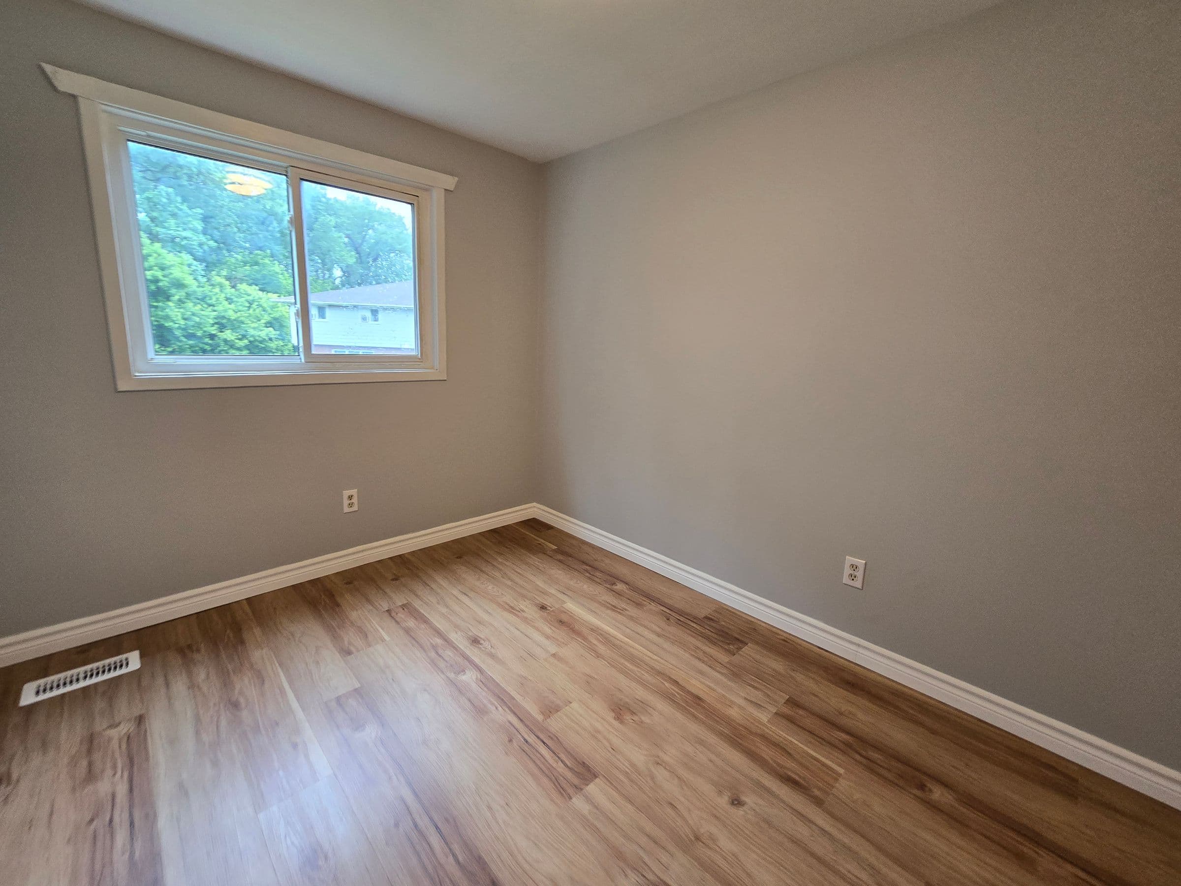 Unit 3 – 12 Pearl Crescent, Chatham, ON — photo 11 of 21