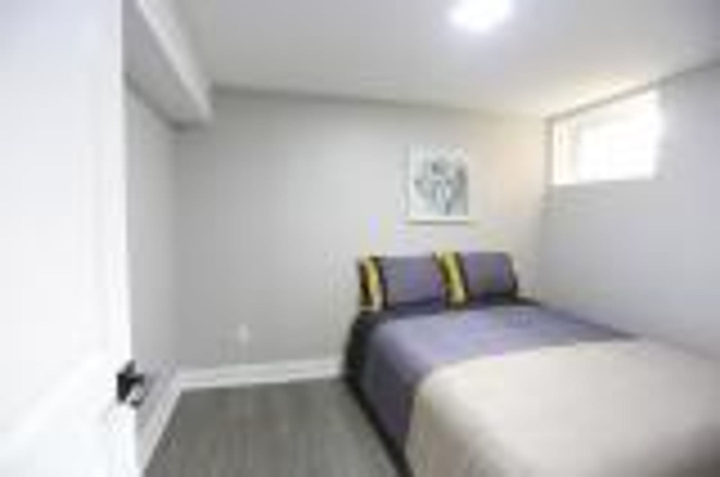 3 – 298 Egerton St, London, ON — photo 6 of 8
