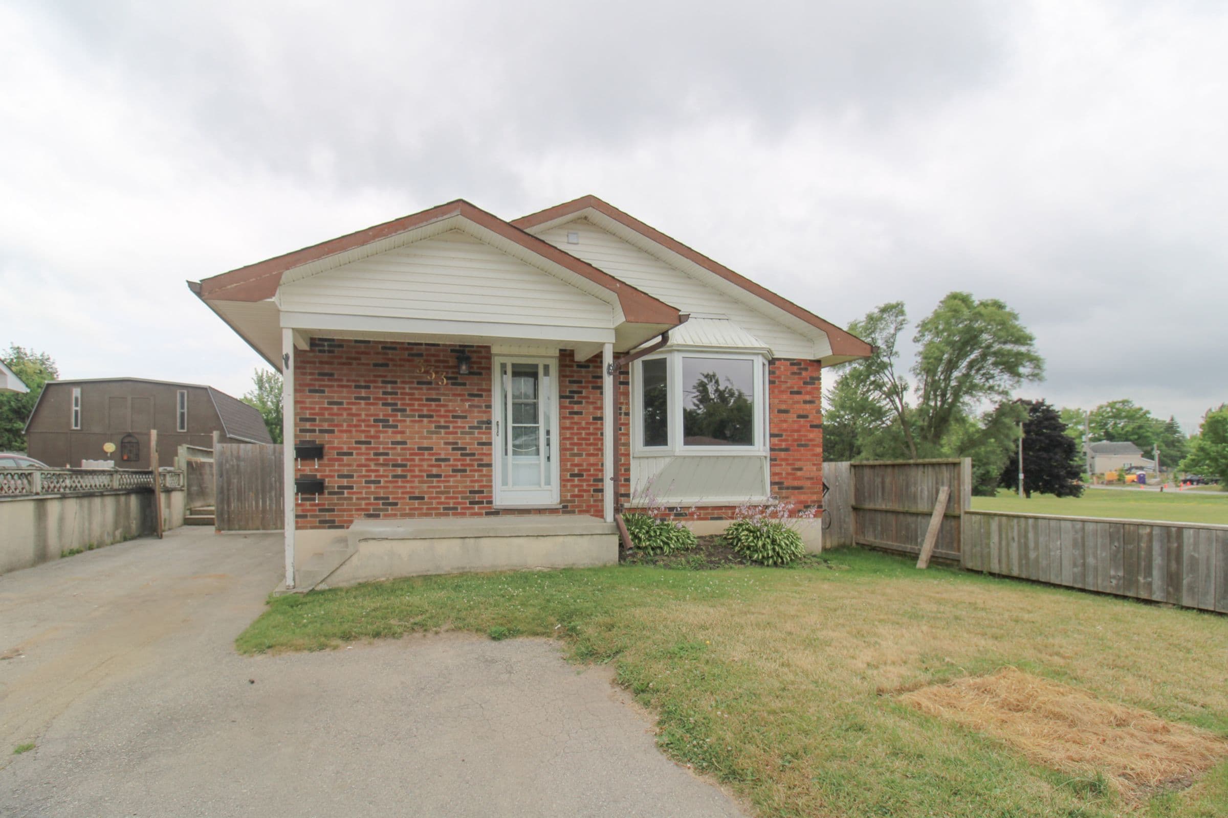 333 Spencleys Ln, Peterborough