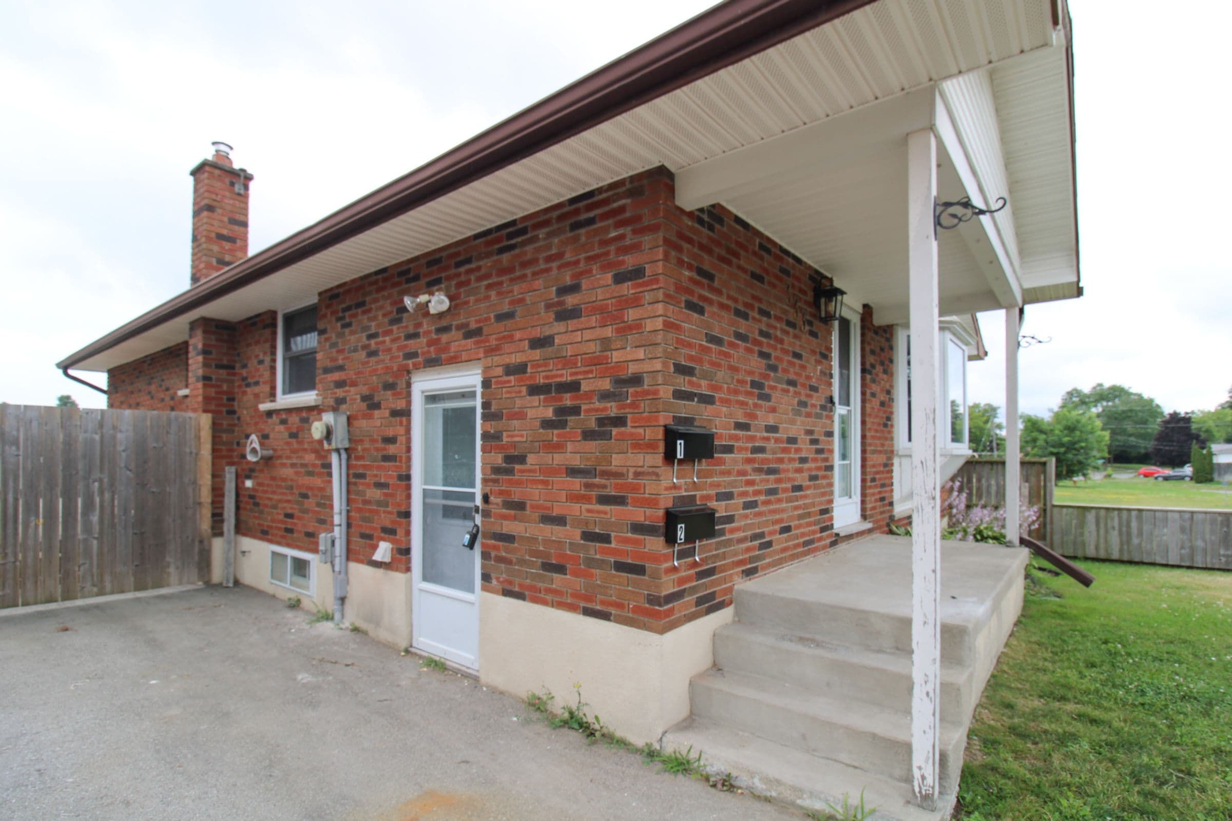 Unit A – 333 Spencleys Ln, Peterborough, ON — photo 3 of 17