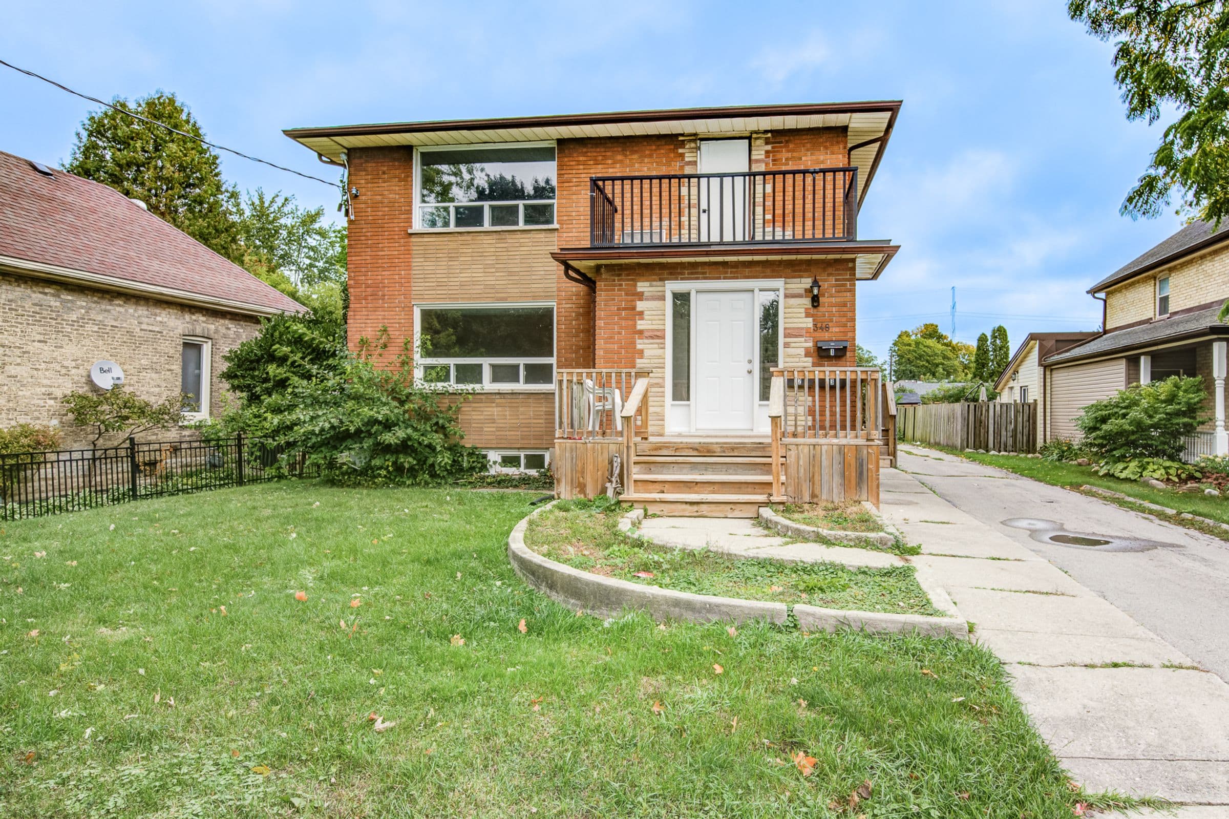 348 Spruce St, London