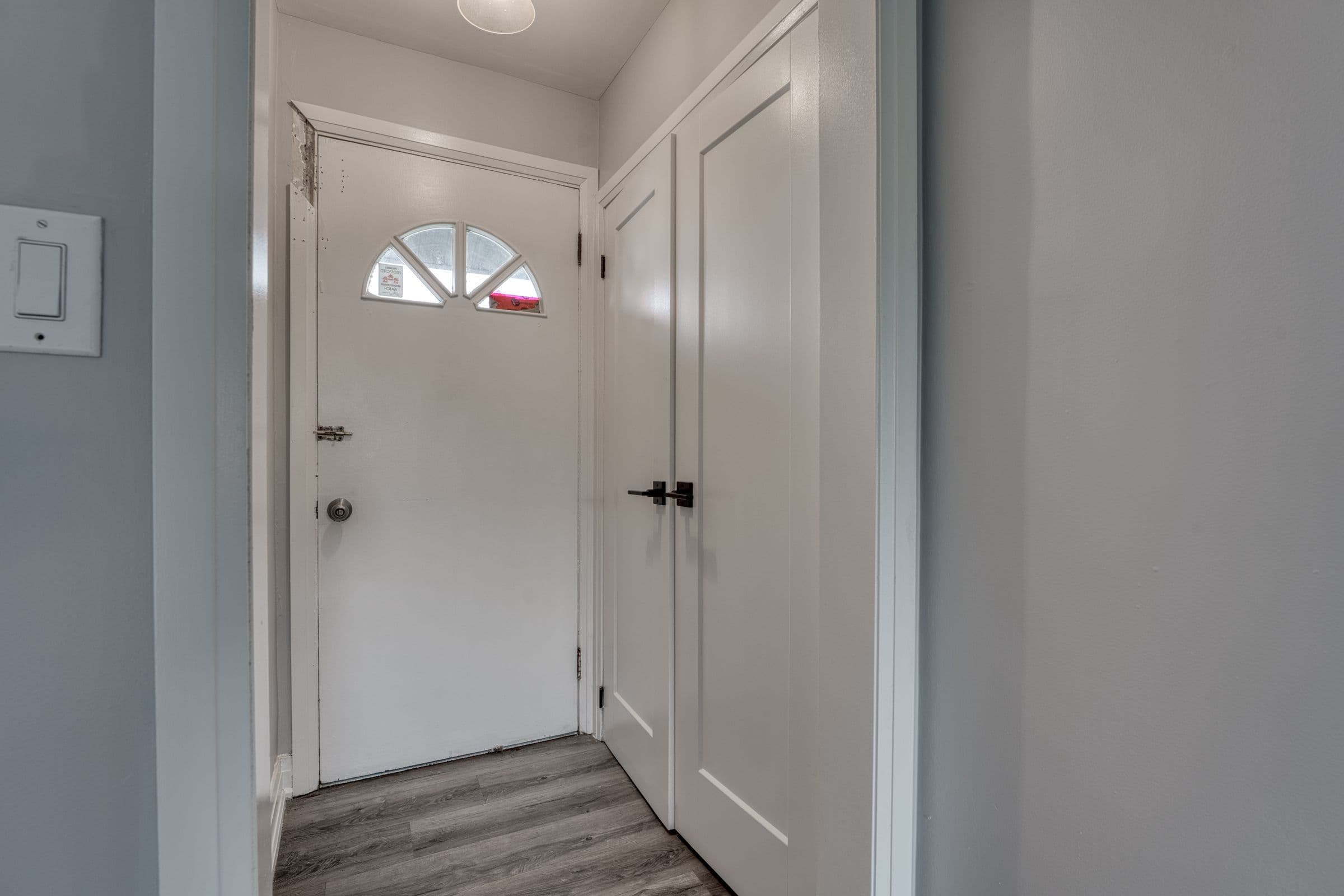 Unit 1 – 22 Ruskin St, Kingston, ON — photo 3 of 31