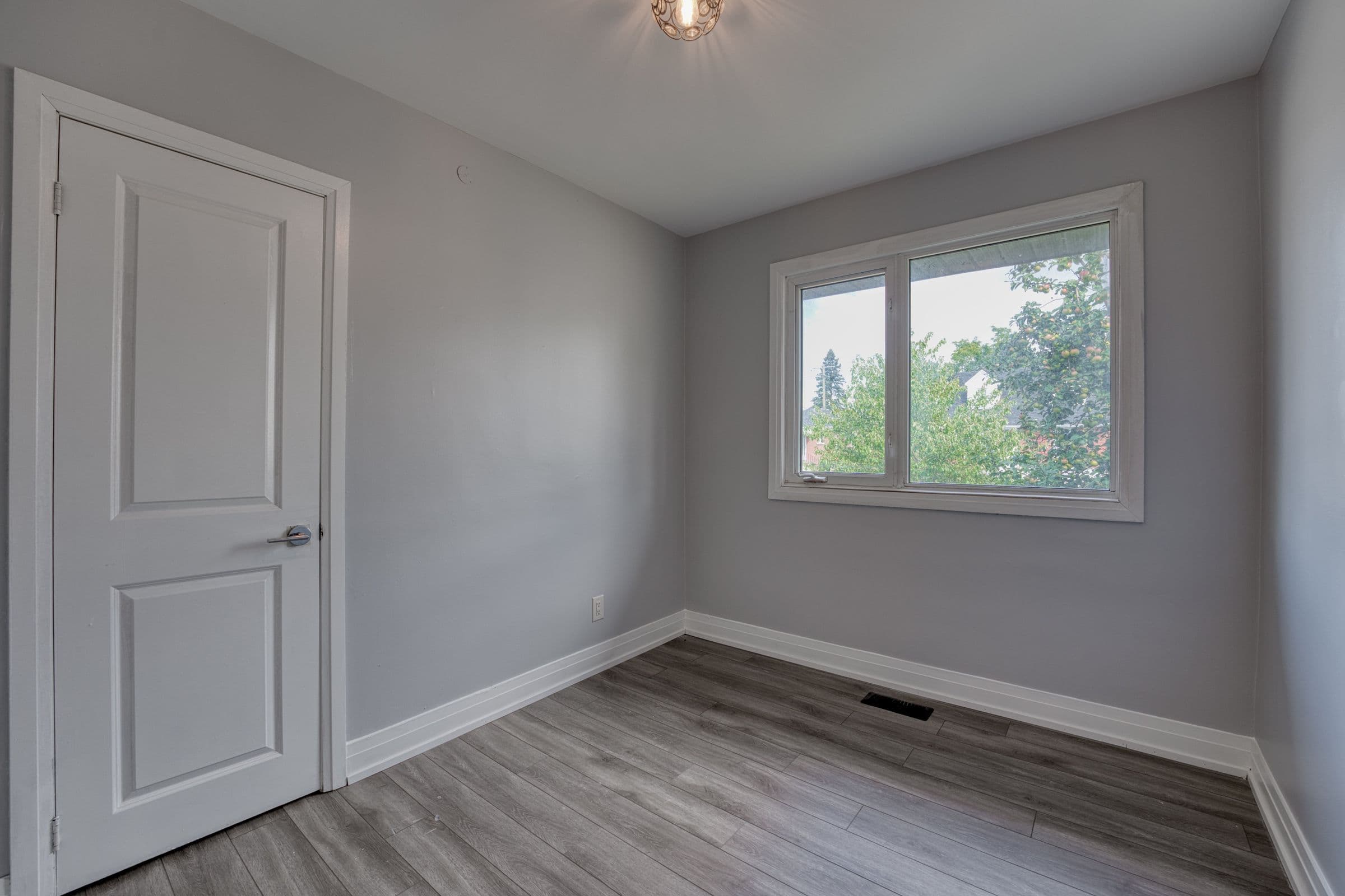 Unit 1 – 22 Ruskin St, Kingston, ON — photo 14 of 31