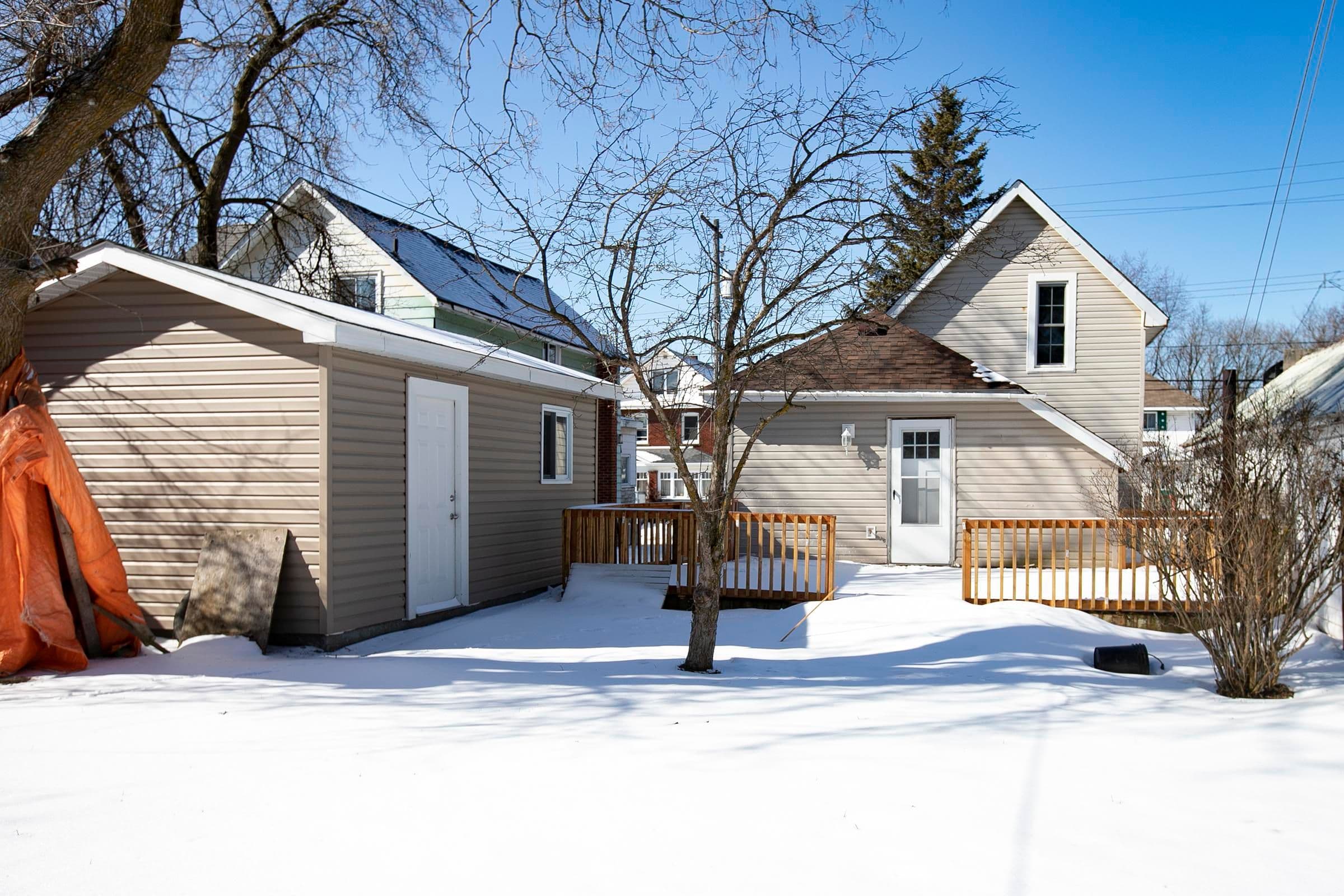 1 – 396 John St, Sault Ste. Marie, ON — photo 4 of 26