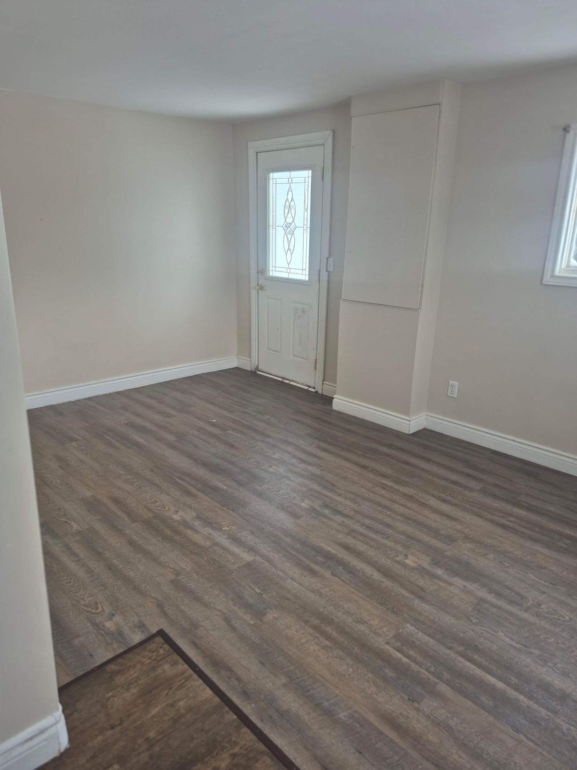 227 Turner Ave, Sault Ste. Marie, ON — photo 2 of 9