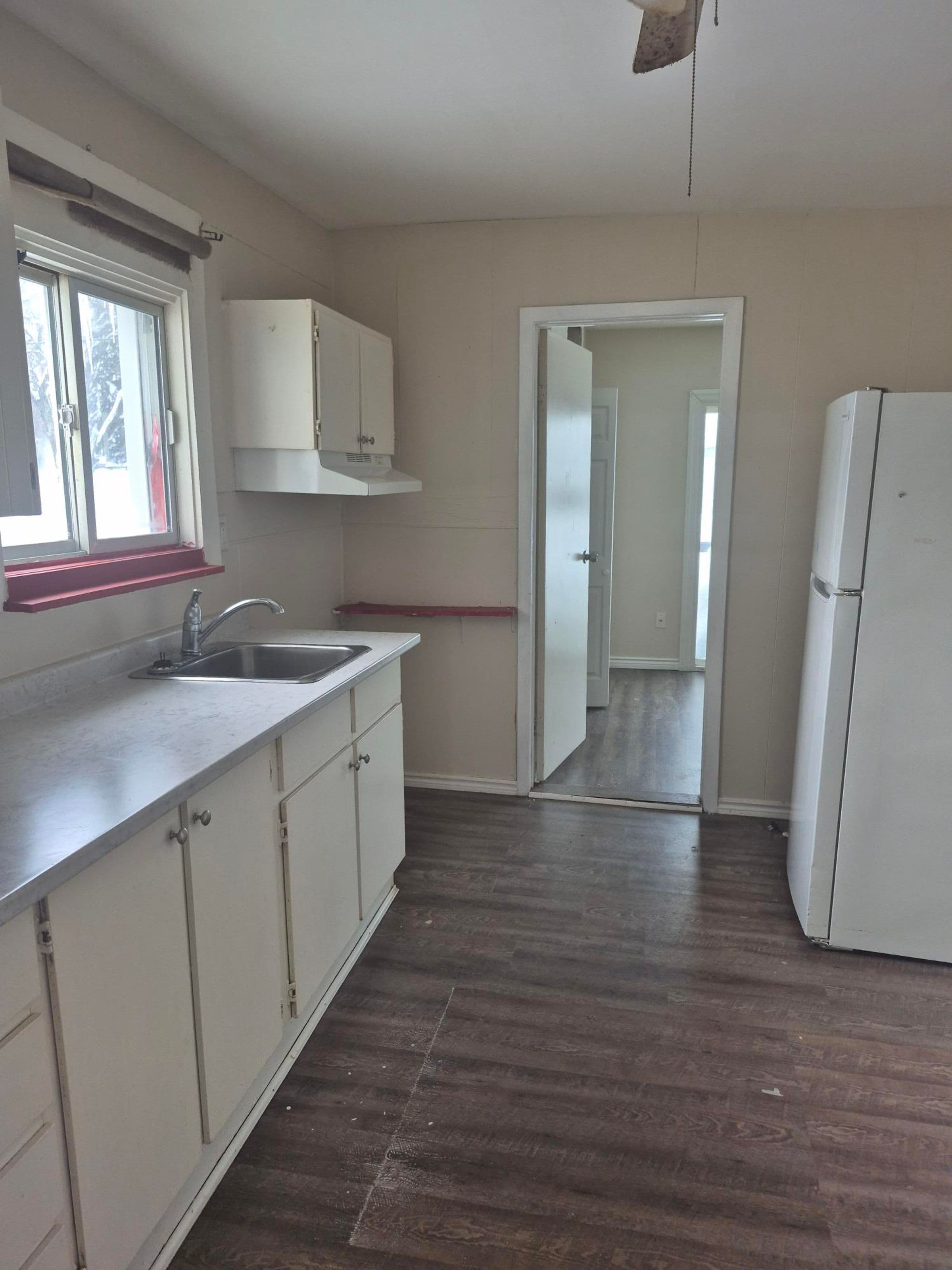227 Turner Ave, Sault Ste. Marie, ON — photo 4 of 9