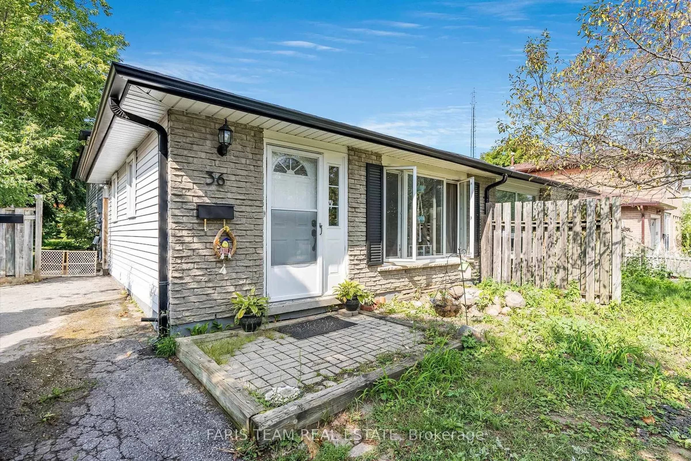 36 Charlbrook Ave, Barrie
