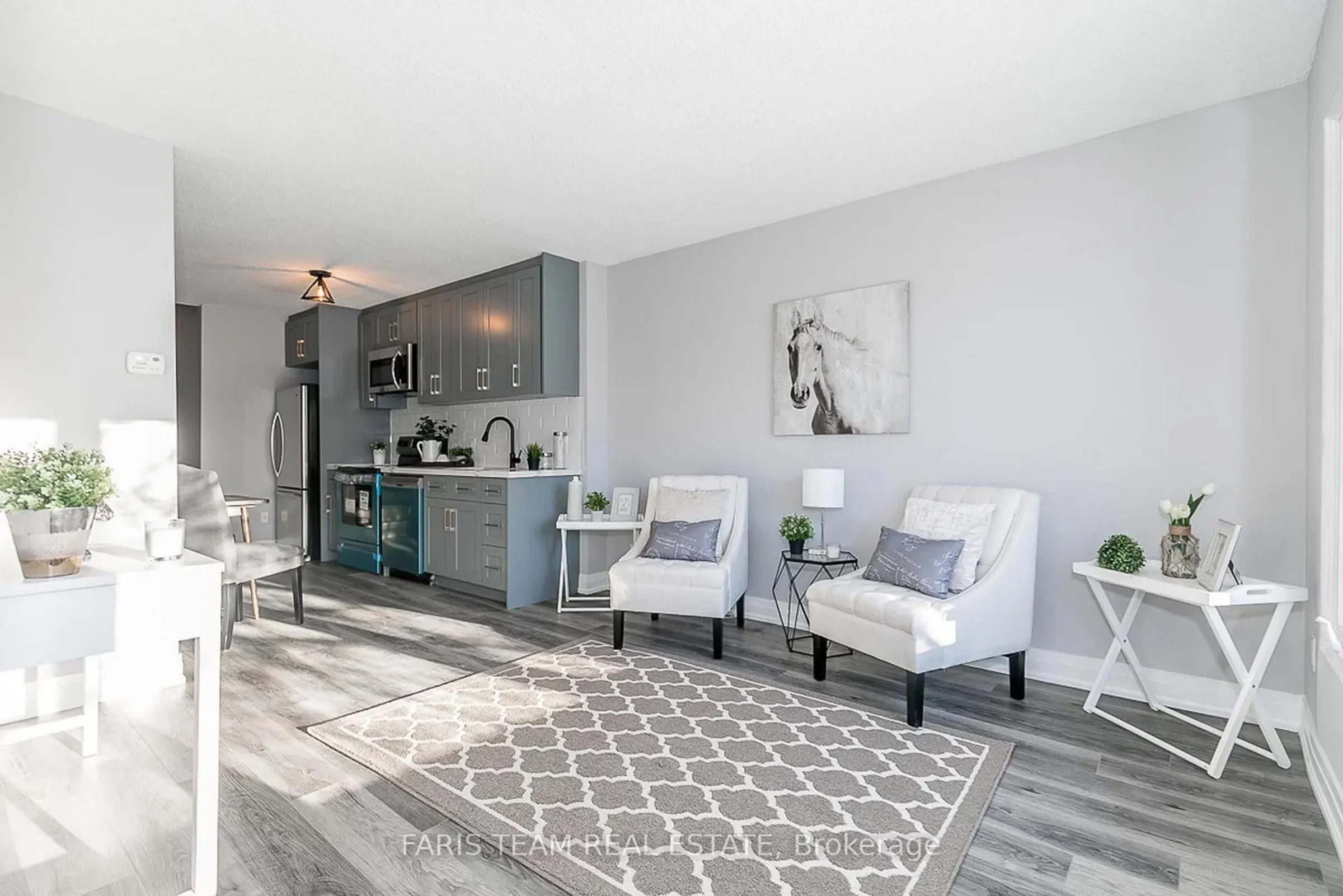 Unit 1 – 36 Charlbrook Ave, Barrie, ON — photo 4 of 14