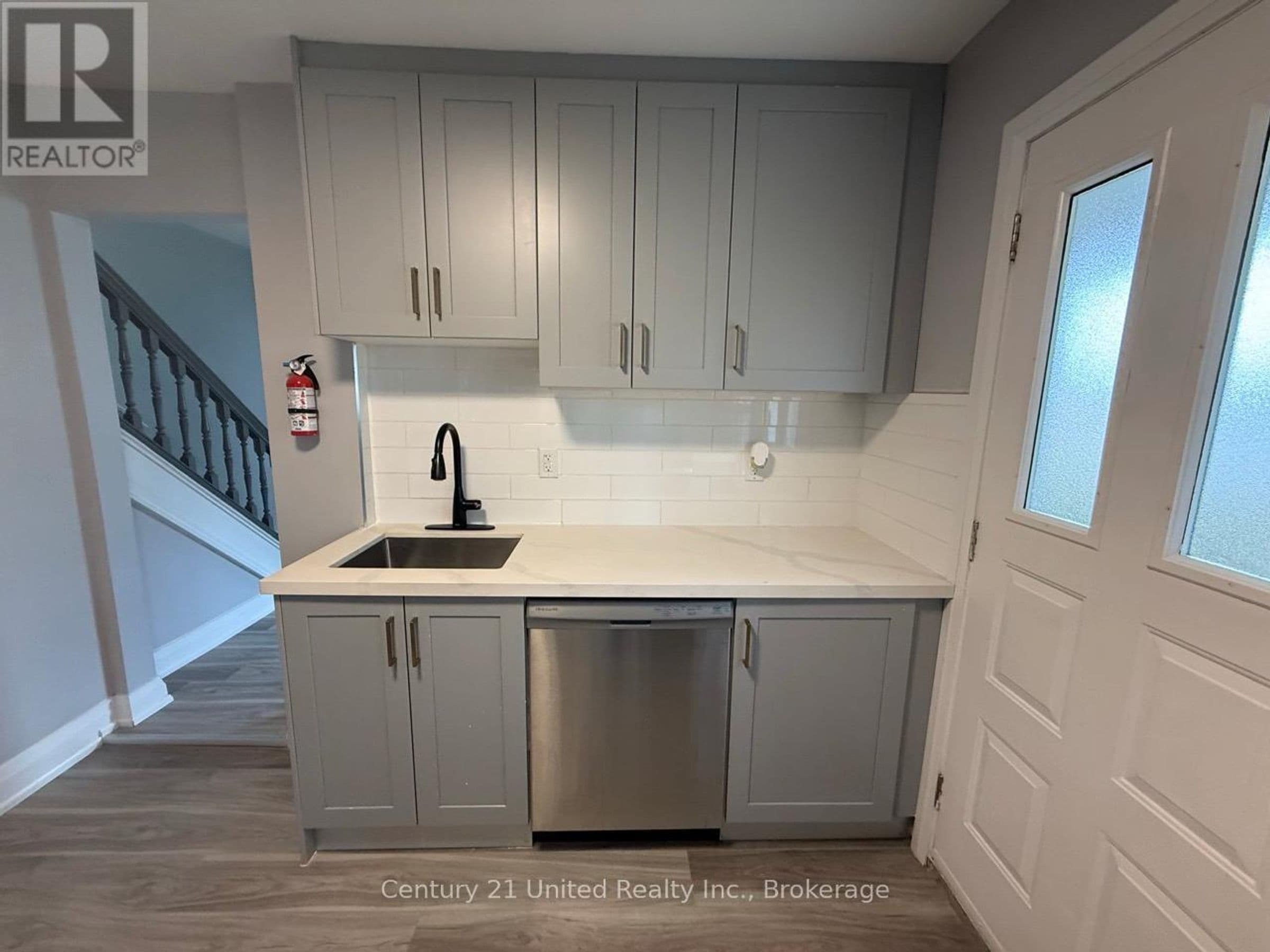 Unit #70 – 70-72 Park St S, Peterborough, ON — photo 6 of 14